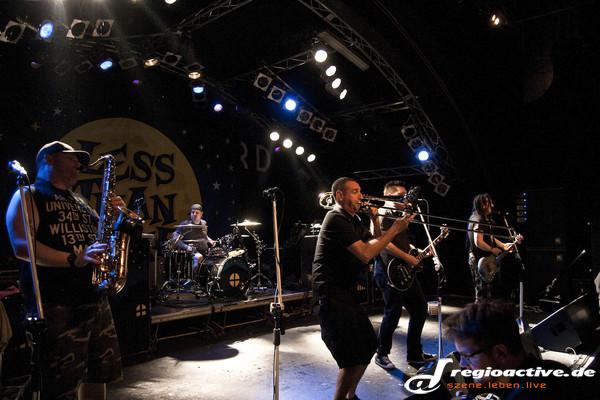 Tanzbar - Fotos: Less Than Jake als Special Guest von Yellowcard live in der Markthalle in Hamburg 